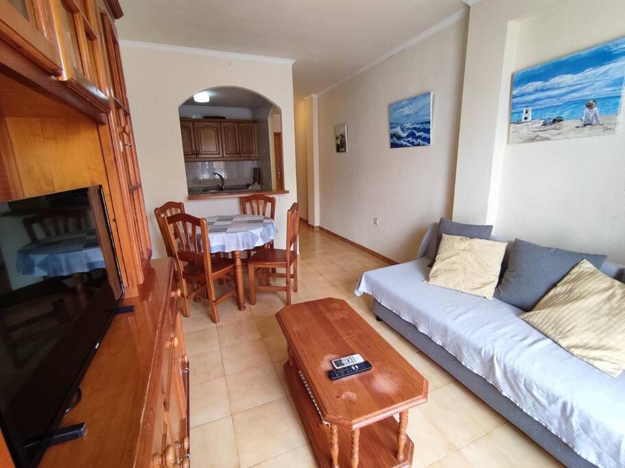 Apartamento Comodo A 300 Metros De La Playa Санта Пола Экстерьер фото